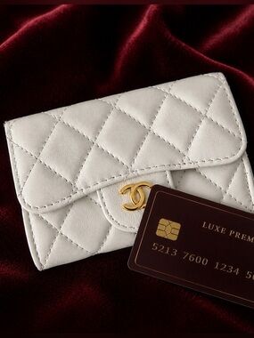 Elegant Quilted Cardholder Wallet | Off White | New w/ Dust Cover